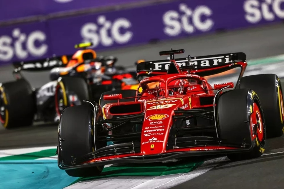 雷速网球直播-红牛二队绝杀梅赛德斯，勒克莱尔惊艳四座