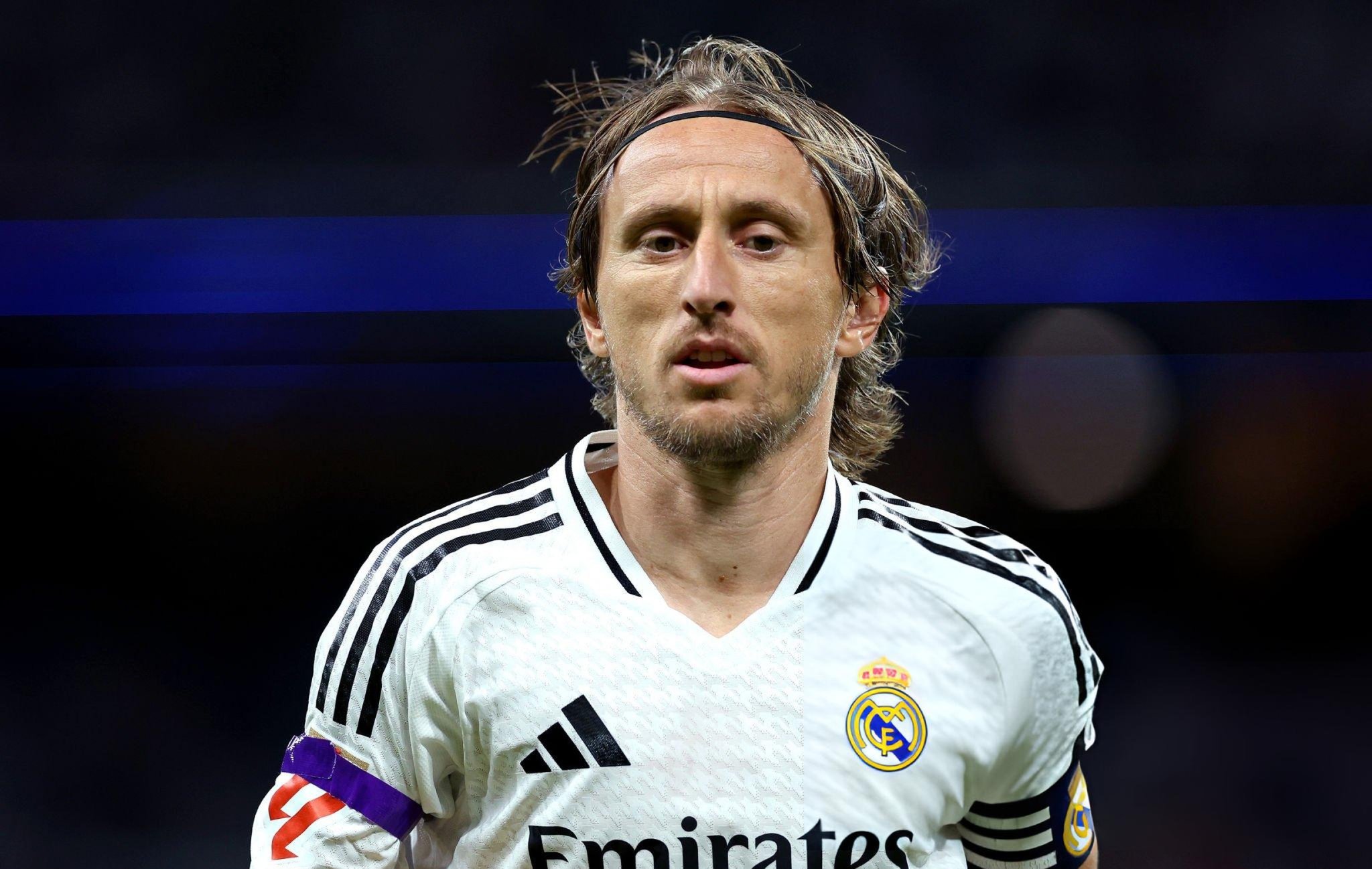 雷速体育直播官网-曼联碾压法国，莫德里奇高光表现