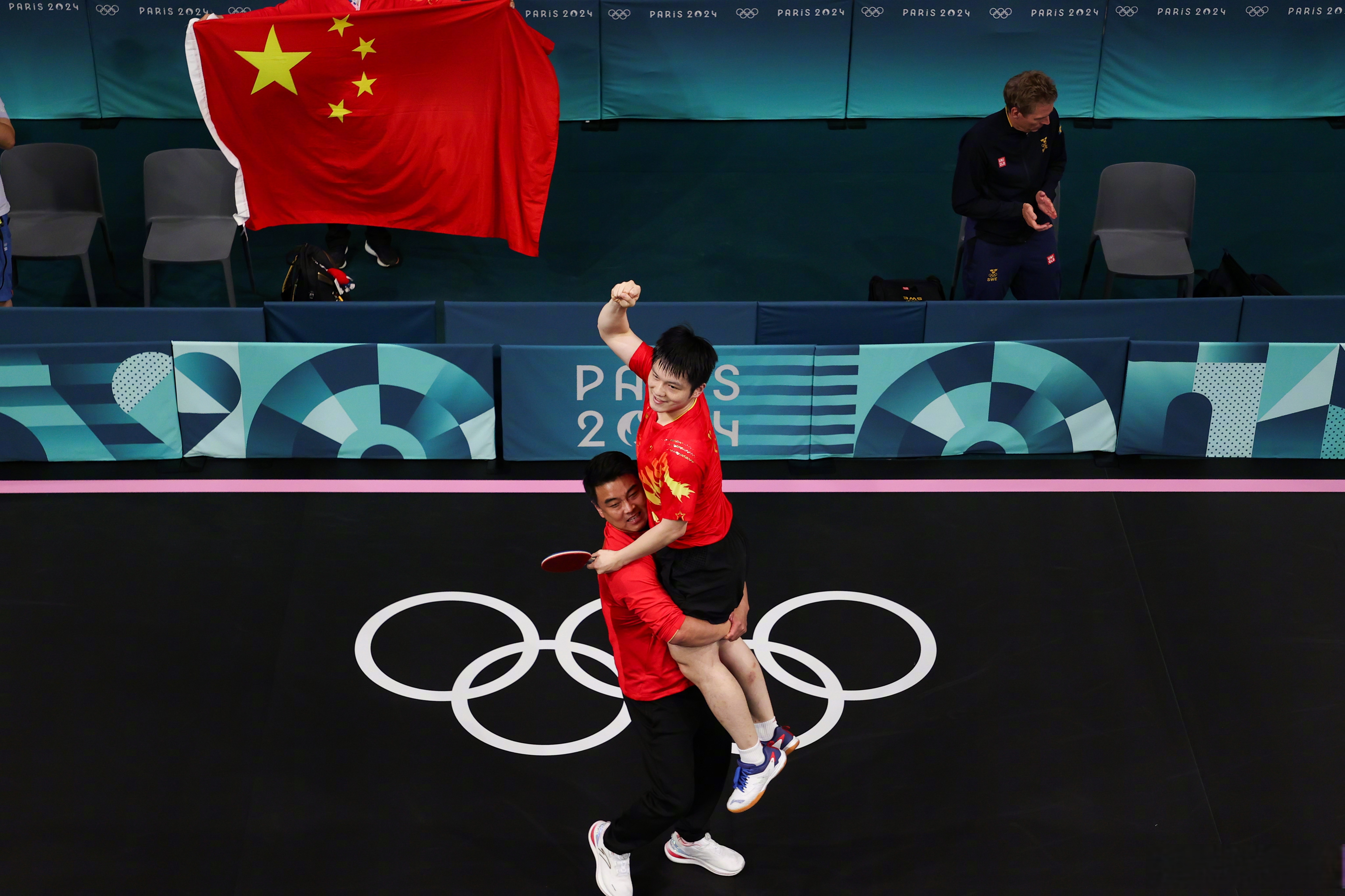 葡萄牙队鏖战奥地利队，王皓带队取胜