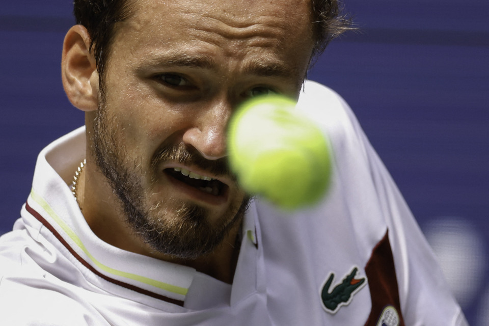 澳网险胜美网，梅德韦杰夫高光表现