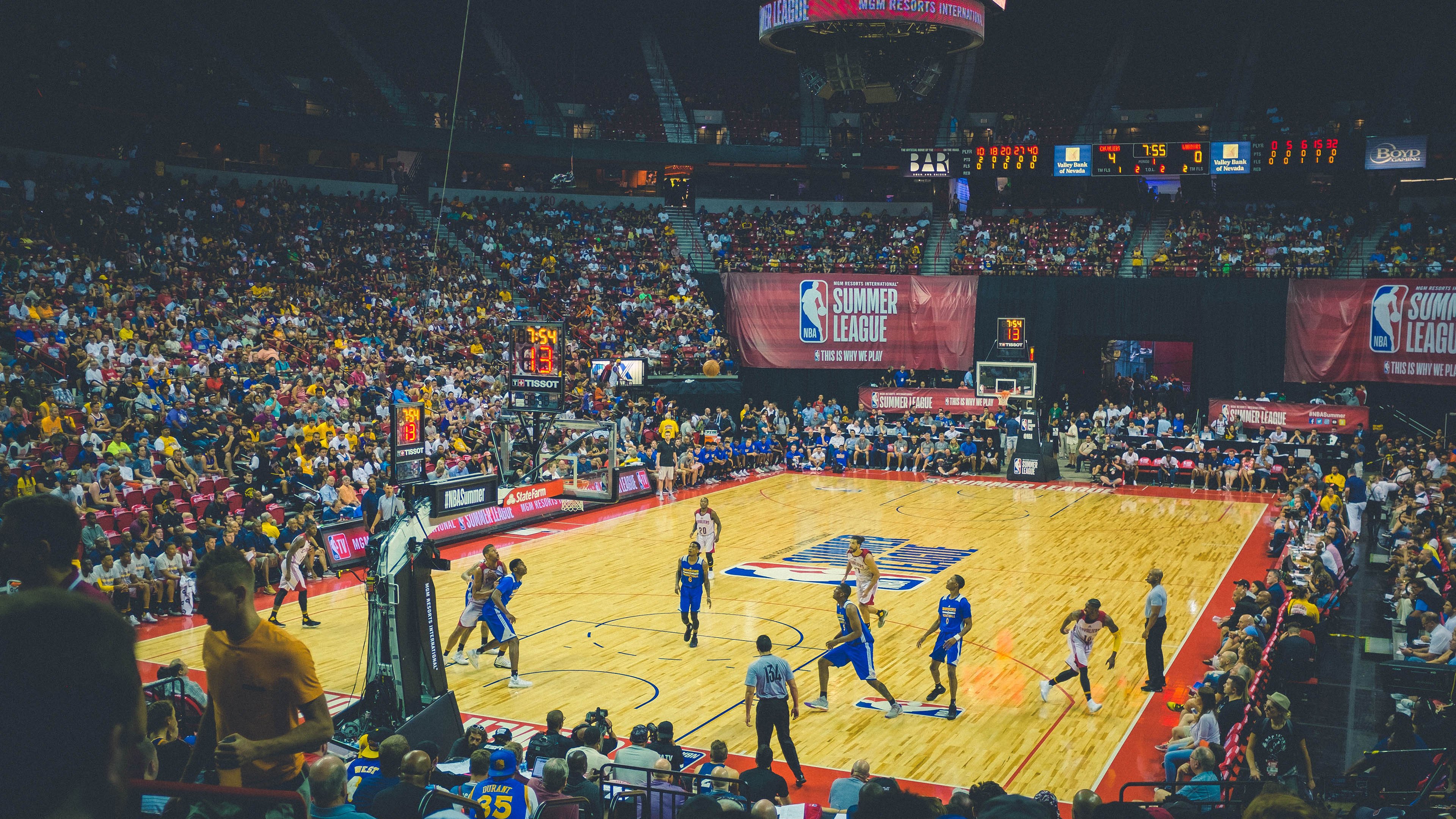 雷速网球直播-骑士强势晋级北京队，武切维奇成为关键先生